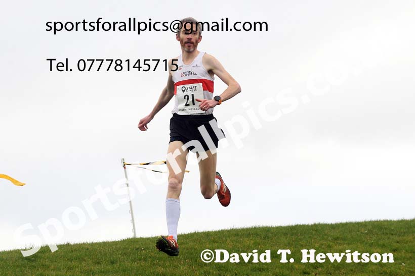 Mens 35 to 64 2023 NEMAA Cross Country, Croft Circuit, North Yorkshire. Photo: David T. Hewitson/Sports for All Pics